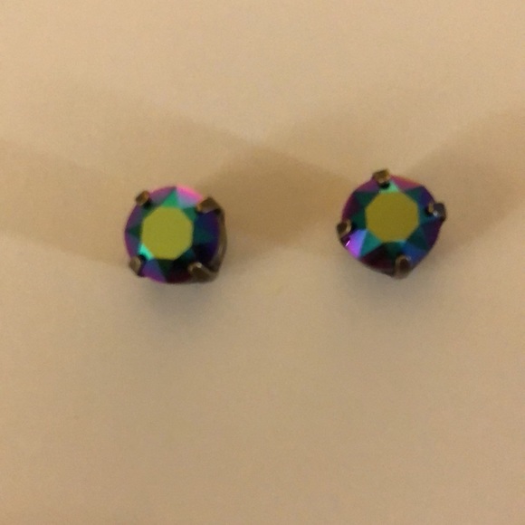 Mystical Antique Brass Swarovski Crystal Earrings - Picture 10 of 10